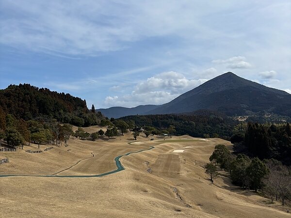 リベンジ目指し再訪ラウンド️⛳️の画像