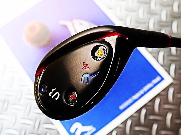 最強武器を手にゴルフ力アップ！の画像