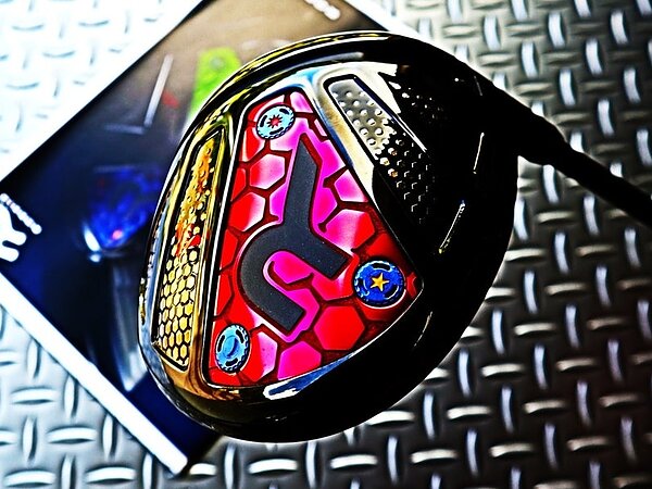 お洒落に決まった傑出ドライバー！の画像