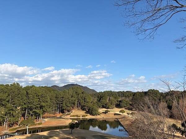冬晴れで若宮ゴルフ⛳の画像