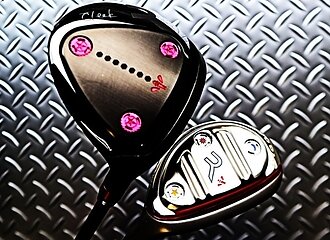 新たな武器を携え戦いに挑みます！のイメージ