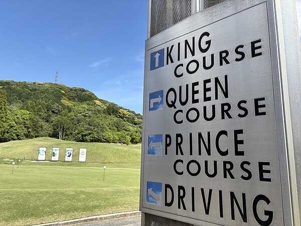 盛大なコンペでザ・クラシックゴルフへ参上⛳の画像